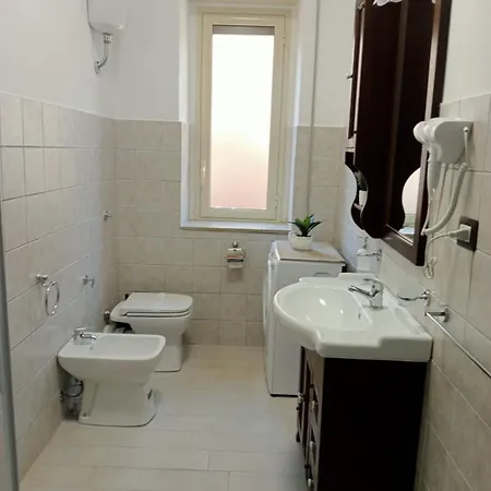 Chiaravalle Apartamento